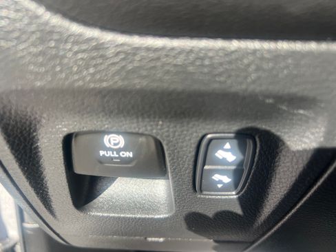 Used 2024 RAM 1500 Laramie Limited image 23