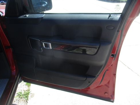 Used 2012 Land Rover Range Rover HSE image 8