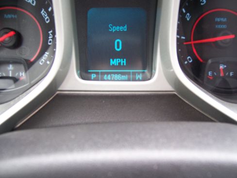 Used 2015 Chevrolet Camaro LT image 17