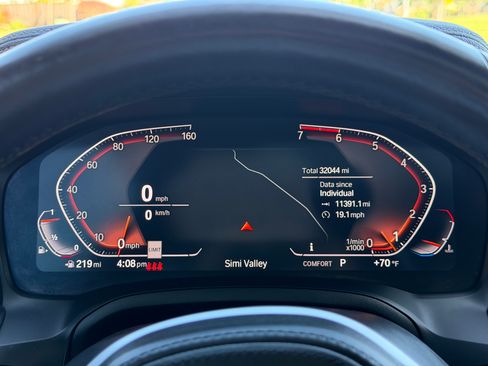 Used 2019 BMW 330i xDrive Sedan AWD/4WD image 11