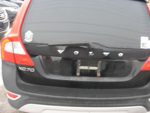 Used 2012 Volvo XC70 3.2 image 5