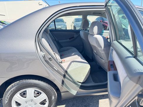 Used 2005 Toyota Corolla CE image 19