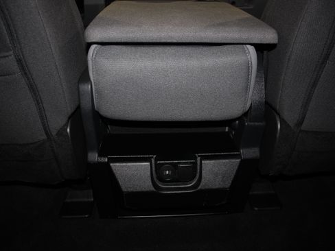 Used 2025 Ford F250 4x4 Crew Cab Super Duty image 30