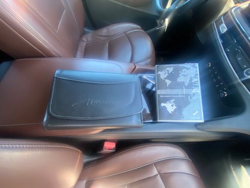 Used 2018 Buick Enclave Avenir image 18