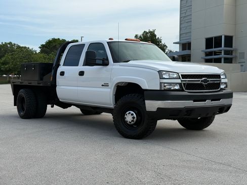 Used 2007 Chevrolet Silverado 3500 4x4 Crew Cab image 3