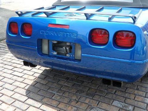 Used 1991 Chevrolet Corvette Convertible image 7