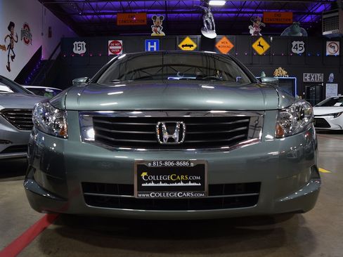 Used 2010 Honda Accord EX-L image 10