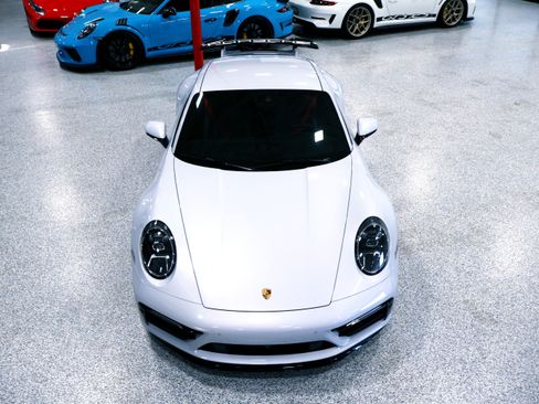Used 2024 Porsche 911 Carrera 4S image 15