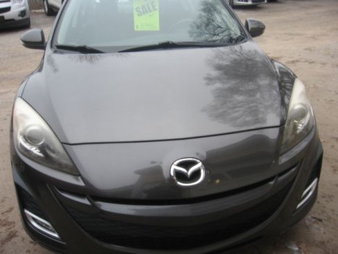 Used 2010 MAZDA MAZDA3 s image 2