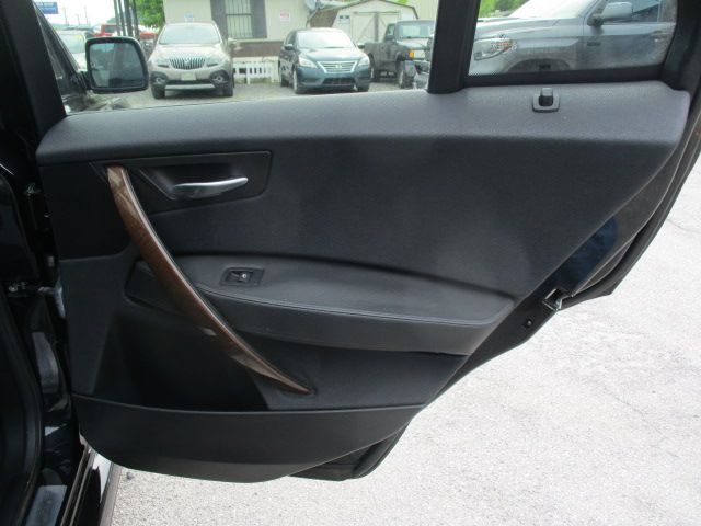 Used 2006 BMW X3 3.0i AWD/4WD image 28