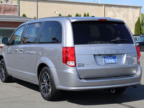 Used 2019 Dodge Grand Caravan GT FWD image 7