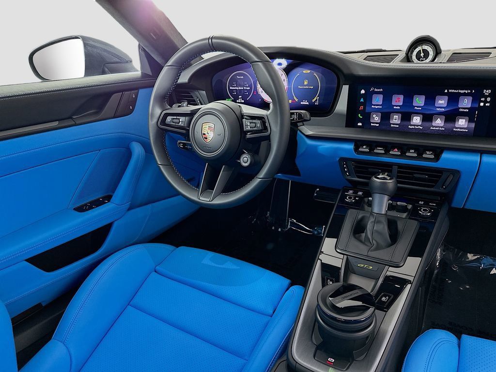 New 2026 Porsche 911 GT3 RWD image 24