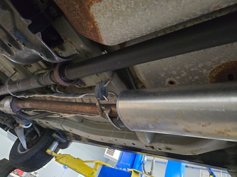 Used 2011 Honda Pilot EX-L image 24