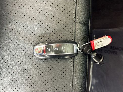 Used 2012 Porsche Cayenne image 38