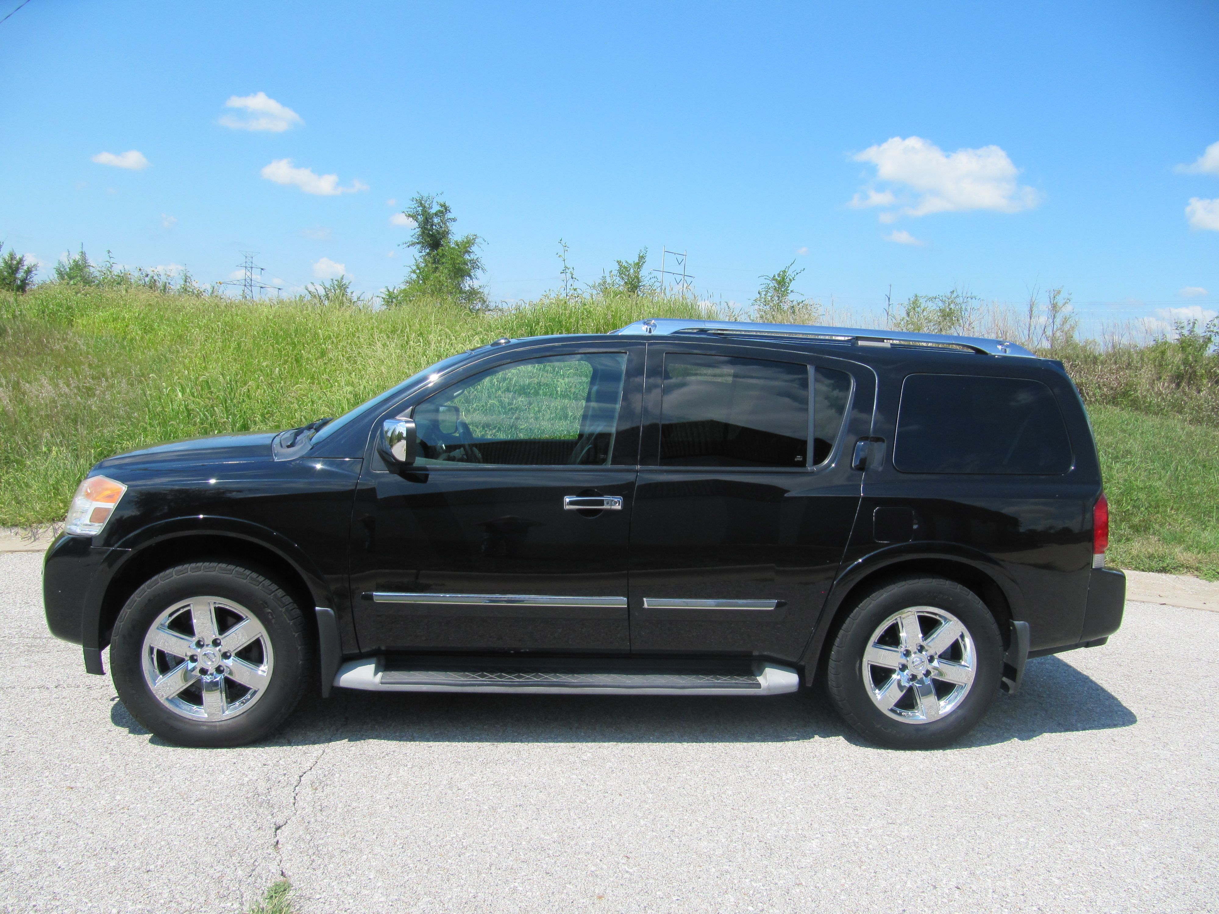Used 2014 Nissan Armada Platinum AWD/4WD image 2