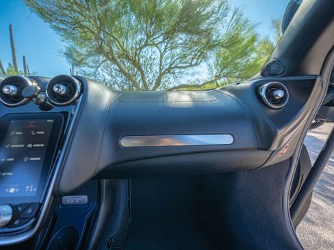 Used 2020 McLaren GT image 62