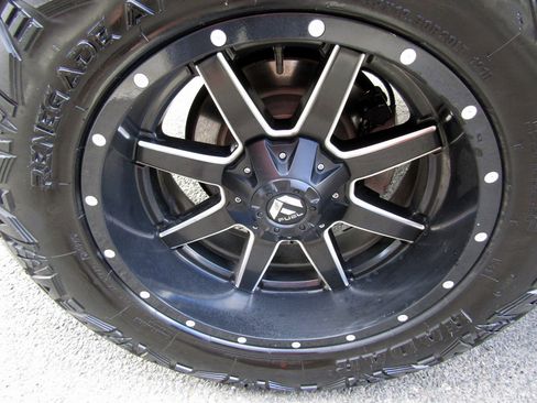 Used 2016 Chevrolet Silverado 1500 LT image 11