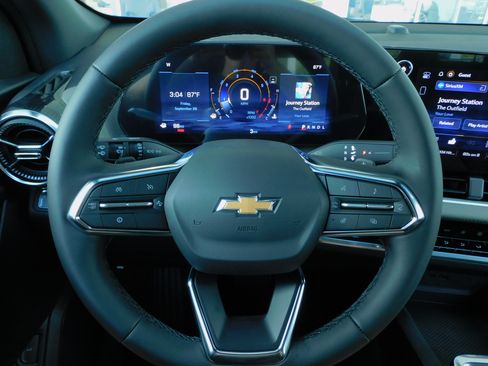 New 2026 Chevrolet Equinox LT image 31