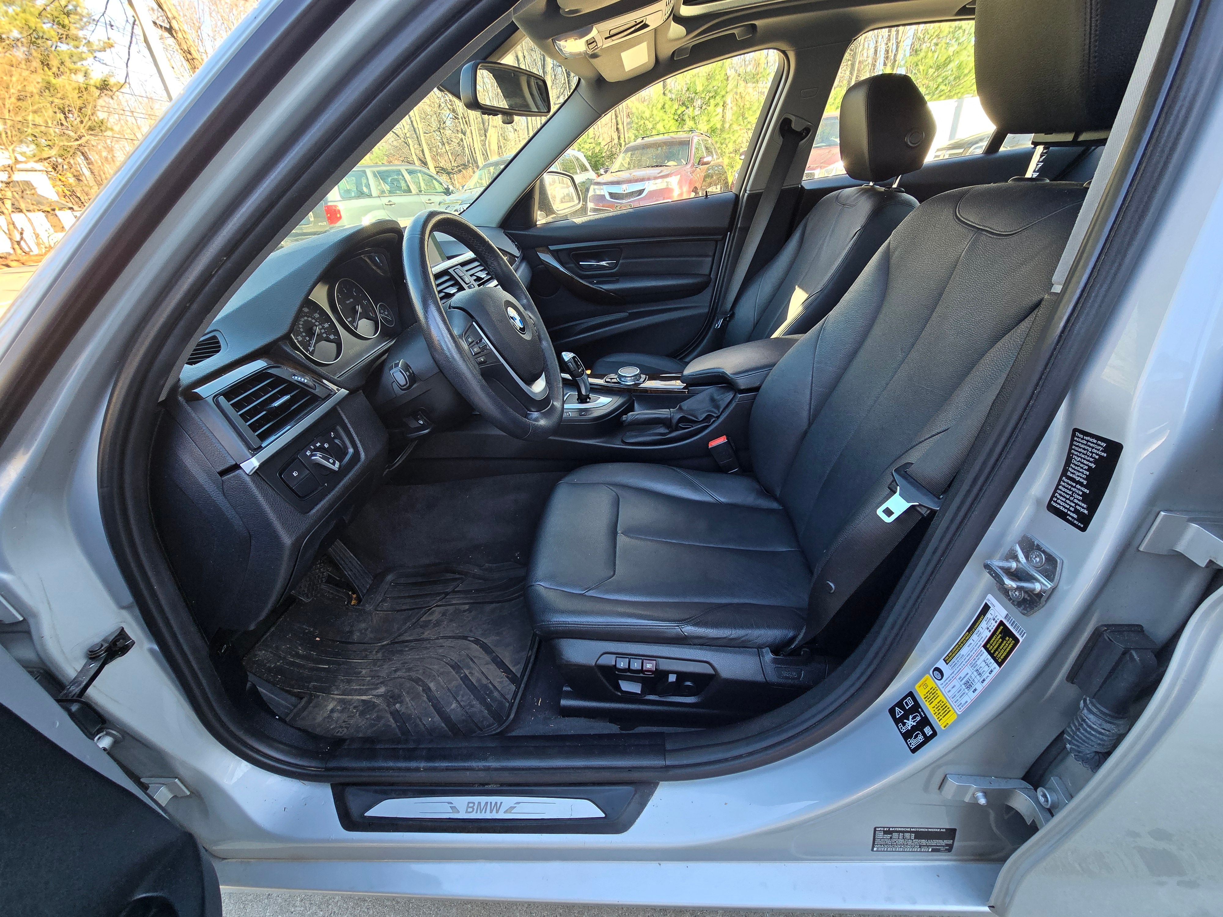 Used 2015 BMW 328d xDrive AWD/4WD image 6