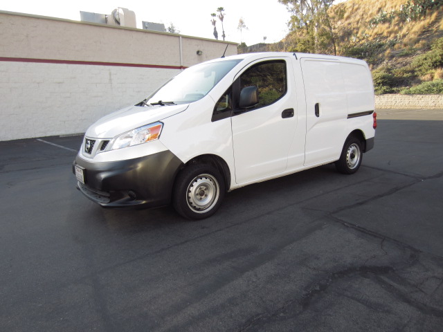 Used 2019 Nissan NV200 S FWD image 2