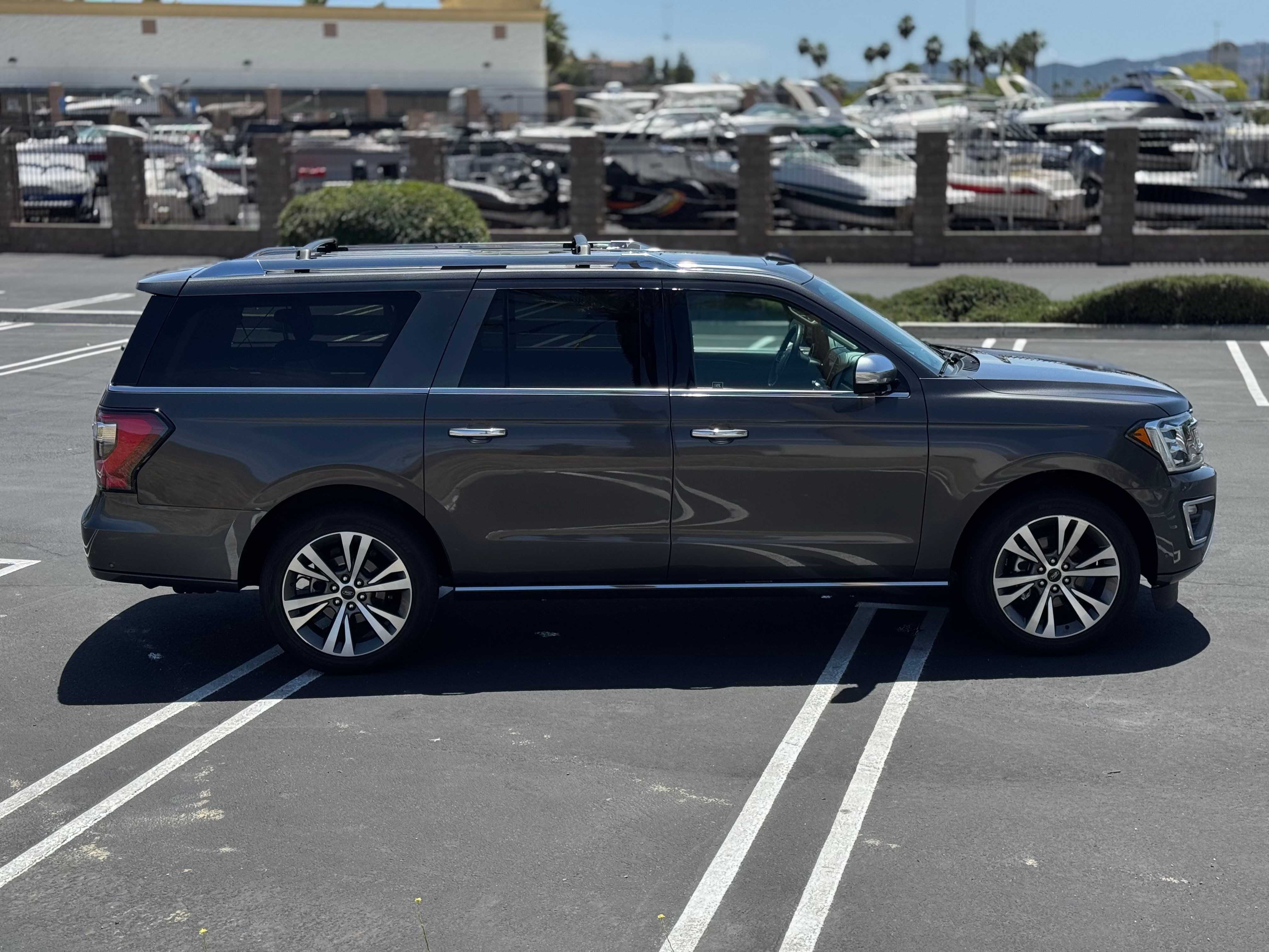 Used 2020 Ford Expedition Max 4WD Platinum image 4