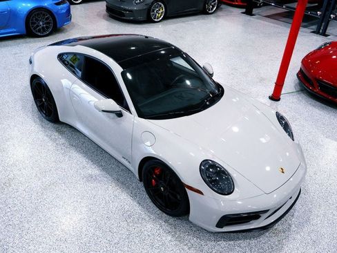 Used 2022 Porsche 911 Carrera 4 GTS image 6