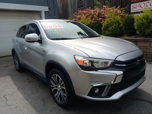 Used 2018 Mitsubishi Outlander Sport SE image 7
