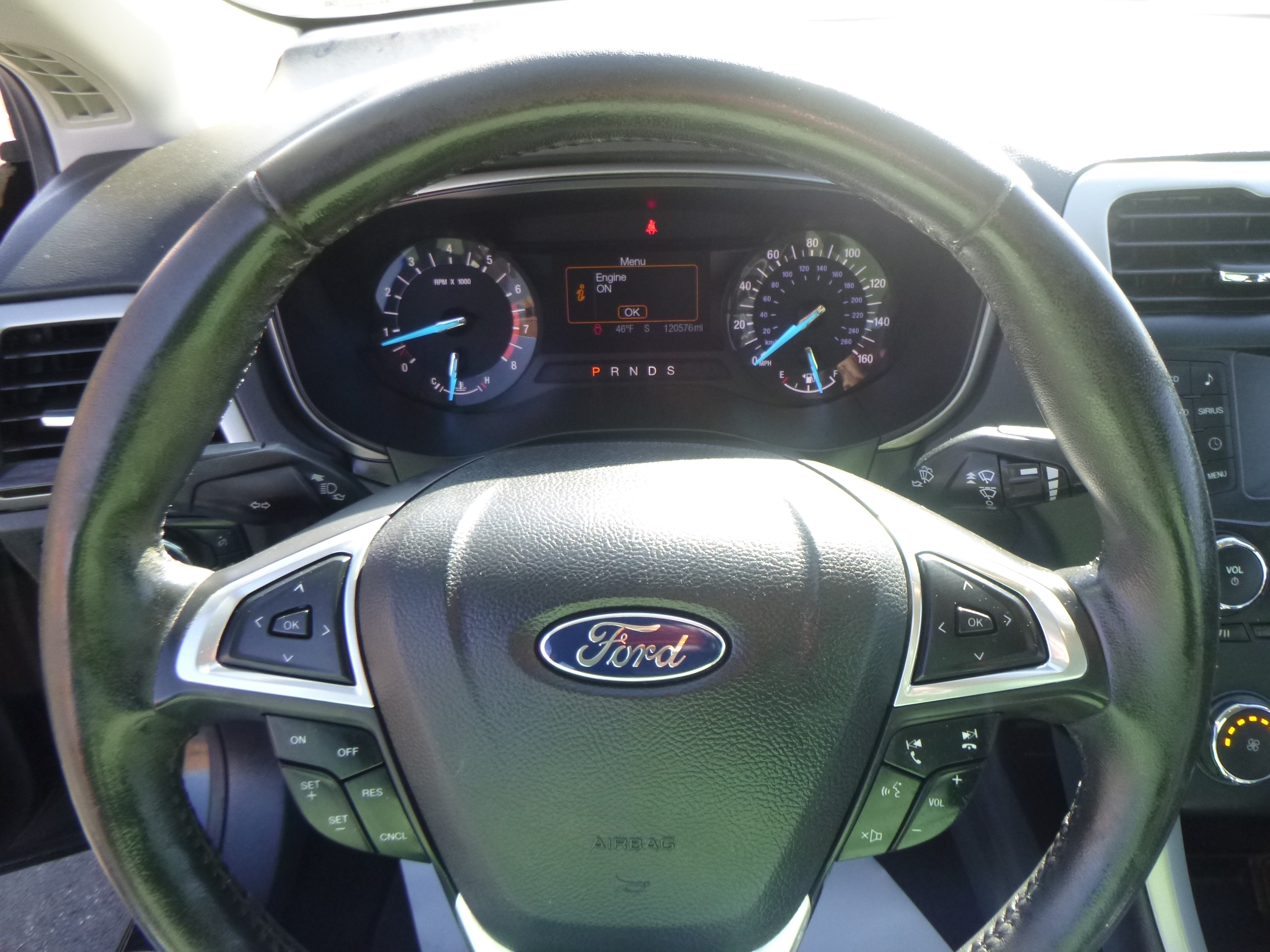 Used 2014 Ford Fusion SE FWD image 21