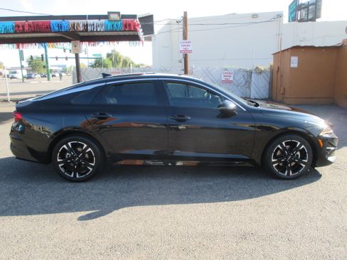 Used 2022 Kia K5 GT-Line image 2