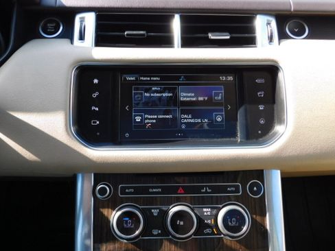 Used 2016 Land Rover Range Rover Sport HSE image 19