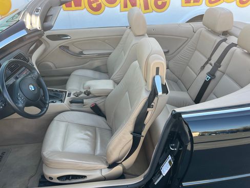 Used 2005 BMW 325Ci image 12