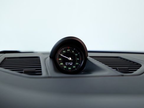 Used 2024 Porsche 911 S/T image 74