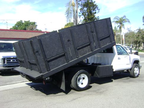 Used 2002 Chevrolet Silverado 3500 image 7