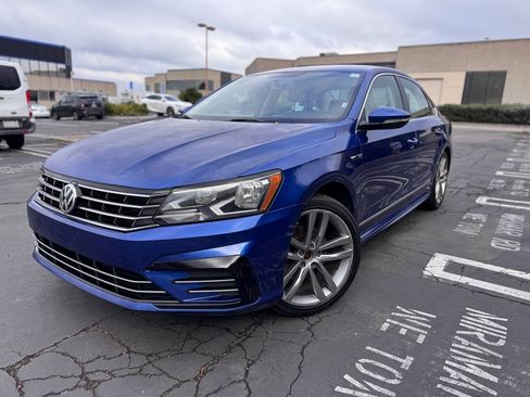 Used 2017 Volkswagen Passat 1.8T R-Line image 4