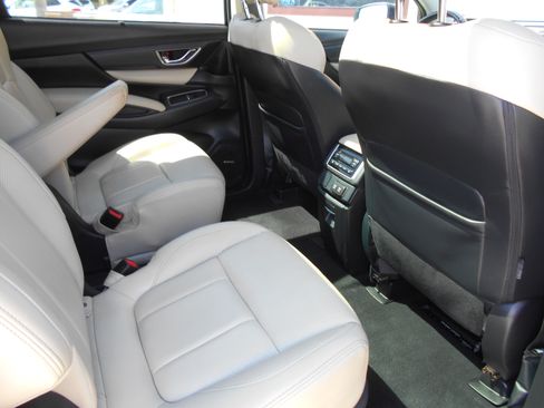 Used 2020 Subaru Ascent Limited AWD/4WD image 9