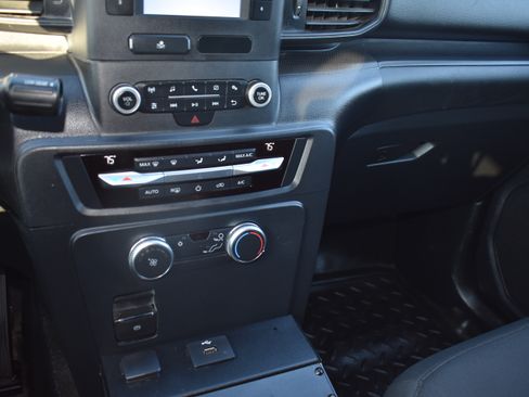 Used 2020 Ford Explorer 4WD Police Interceptor image 31