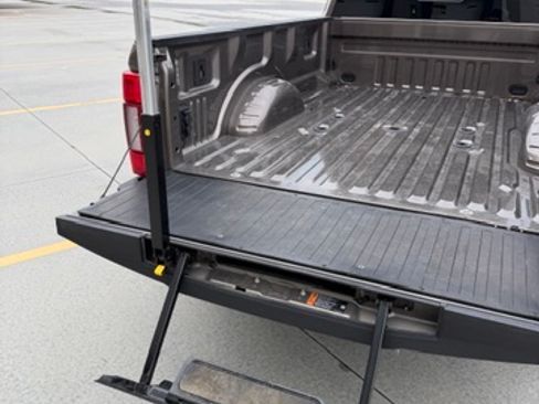 Used 2022 Ford F450 4x4 Crew Cab Super Duty image 10