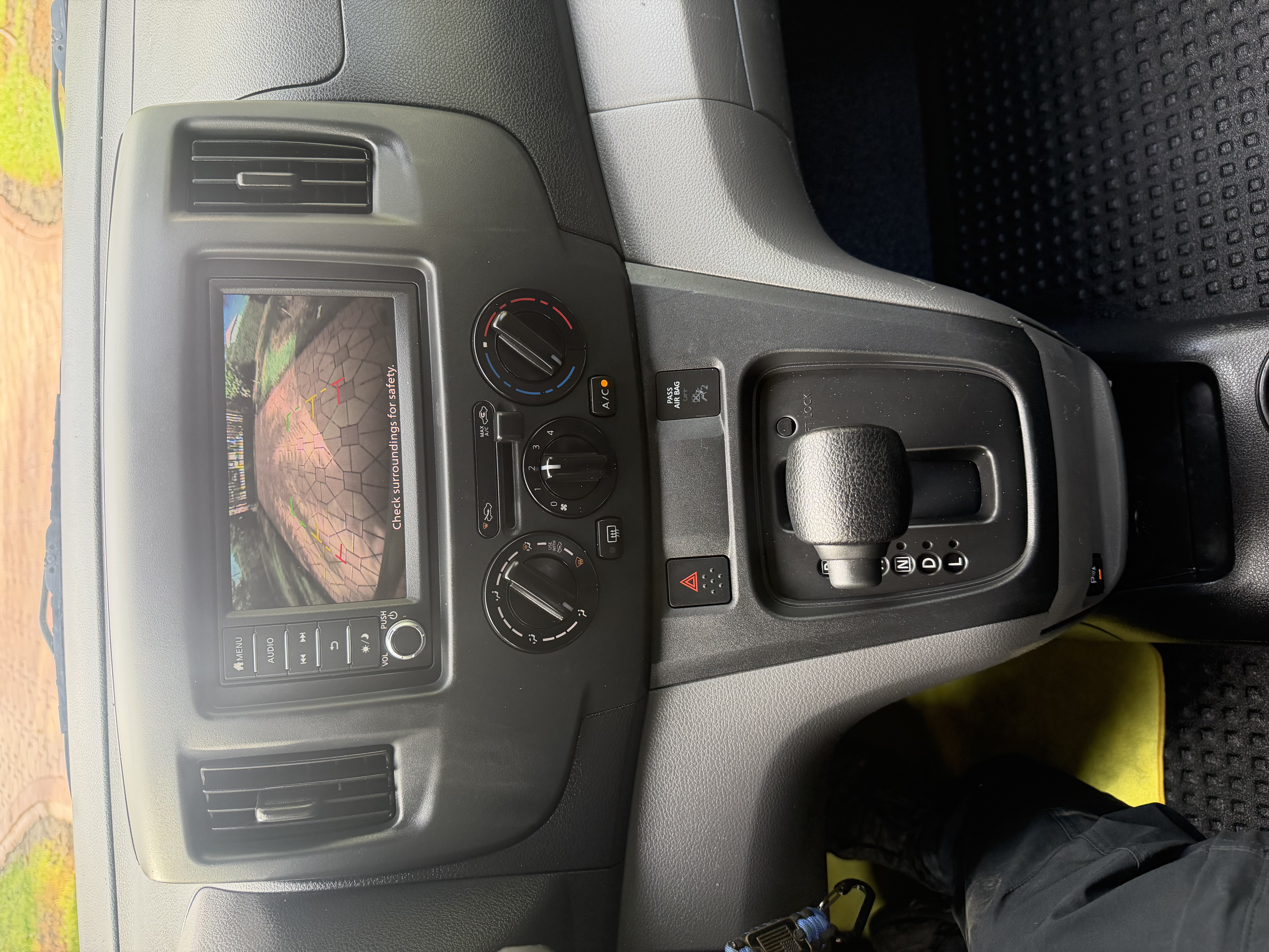 Used 2020 Nissan NV200 SV Van 4D FWD image 11