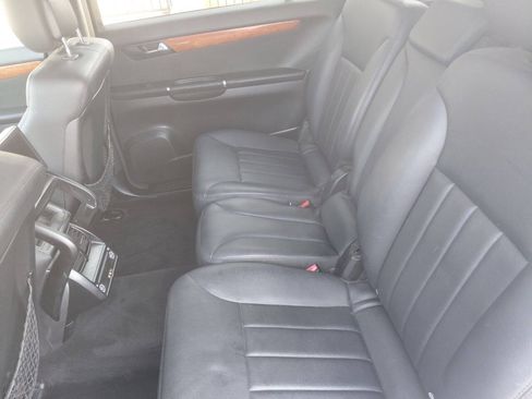 Used 2008 Mercedes-Benz R 350 image 32