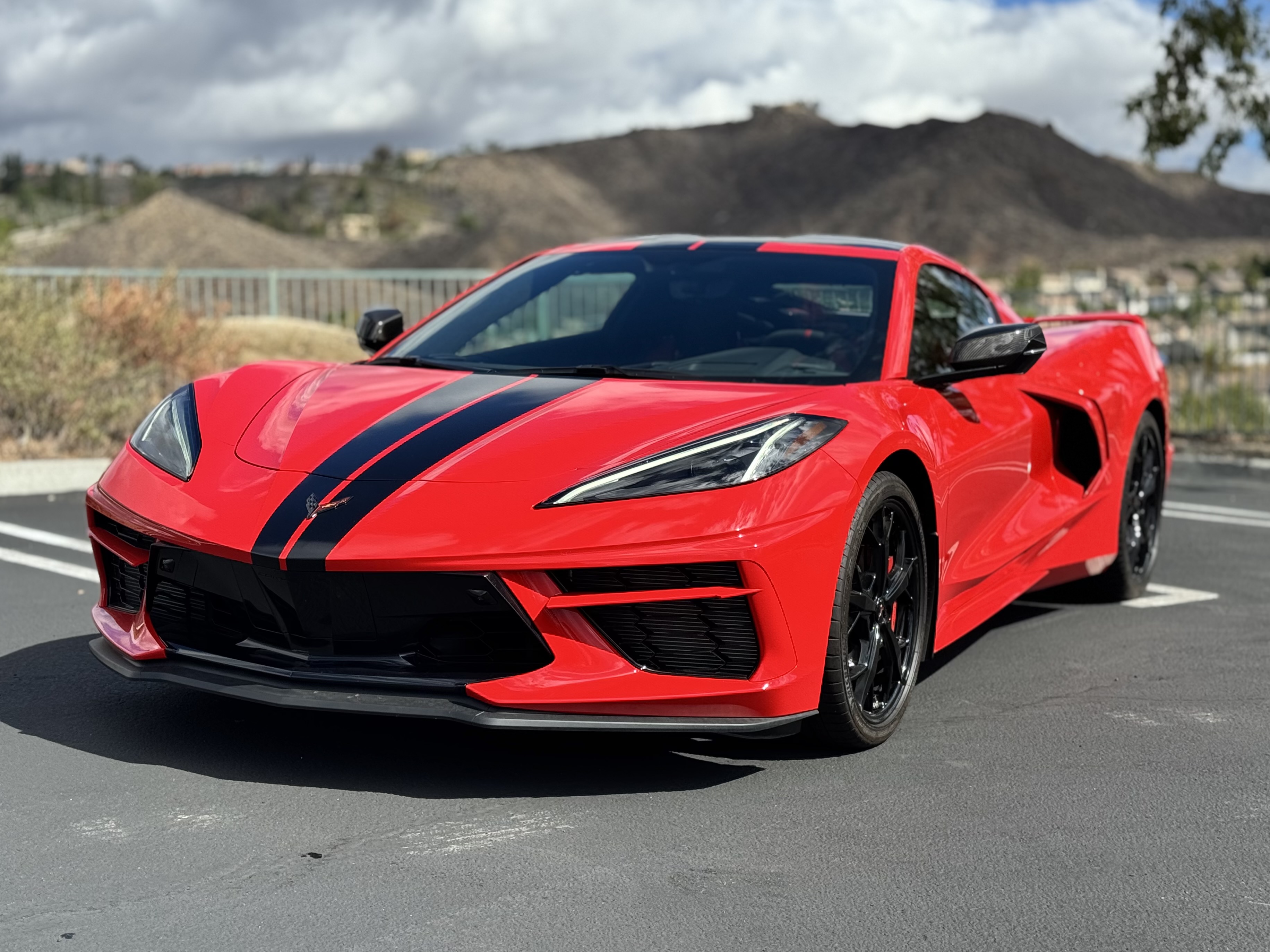 Used 2021 Chevrolet Corvette Stingray Premium Cpe w/ 3LT RWD image 1