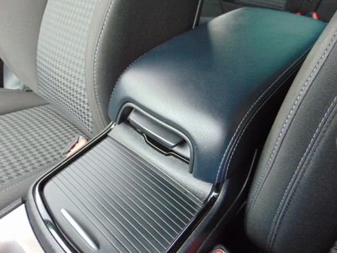 Used 2022 Dodge Charger GT image 23