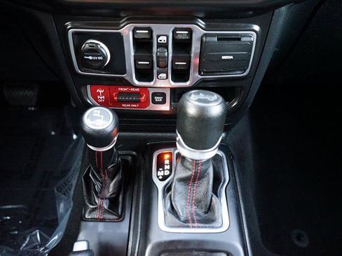 Used 2018 Jeep Wrangler Rubicon image 20