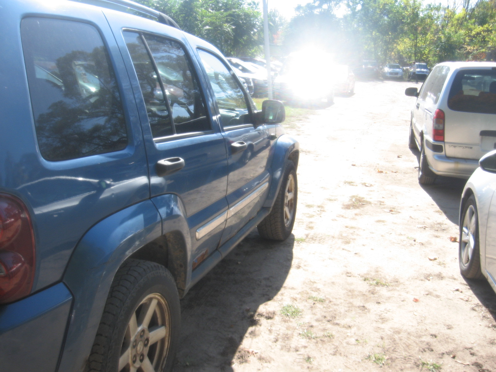 Used 2006 Jeep Liberty 4WD Limited image 12
