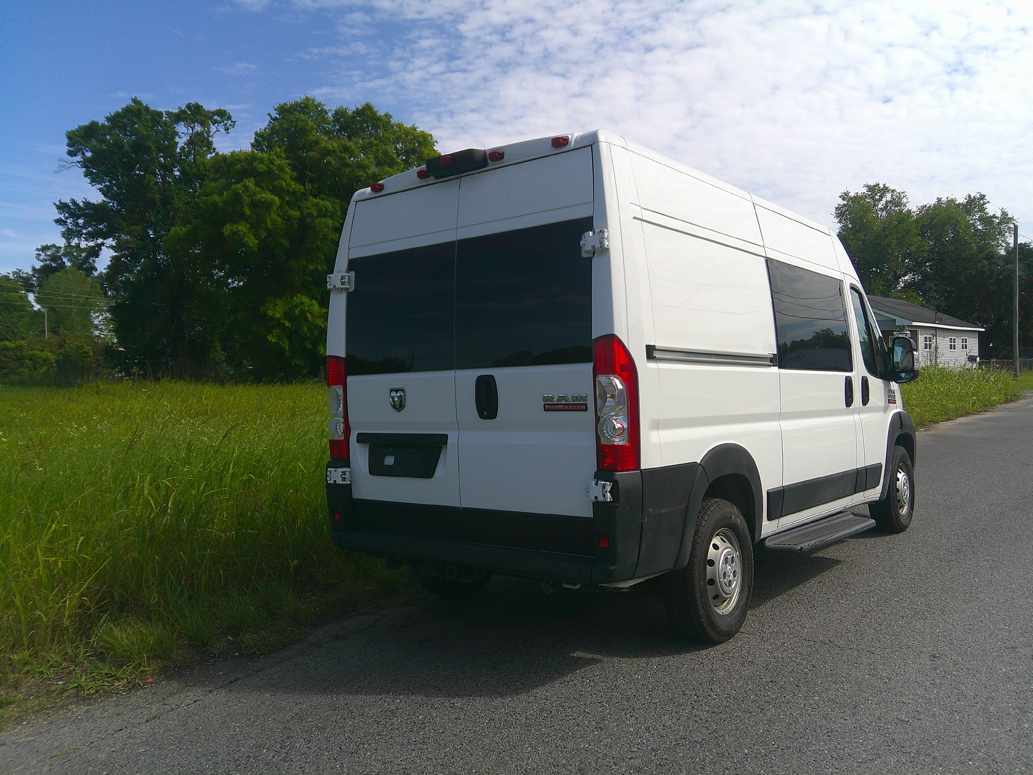 Used 2021 RAM ProMaster 1500 136 High Roof FWD image 4