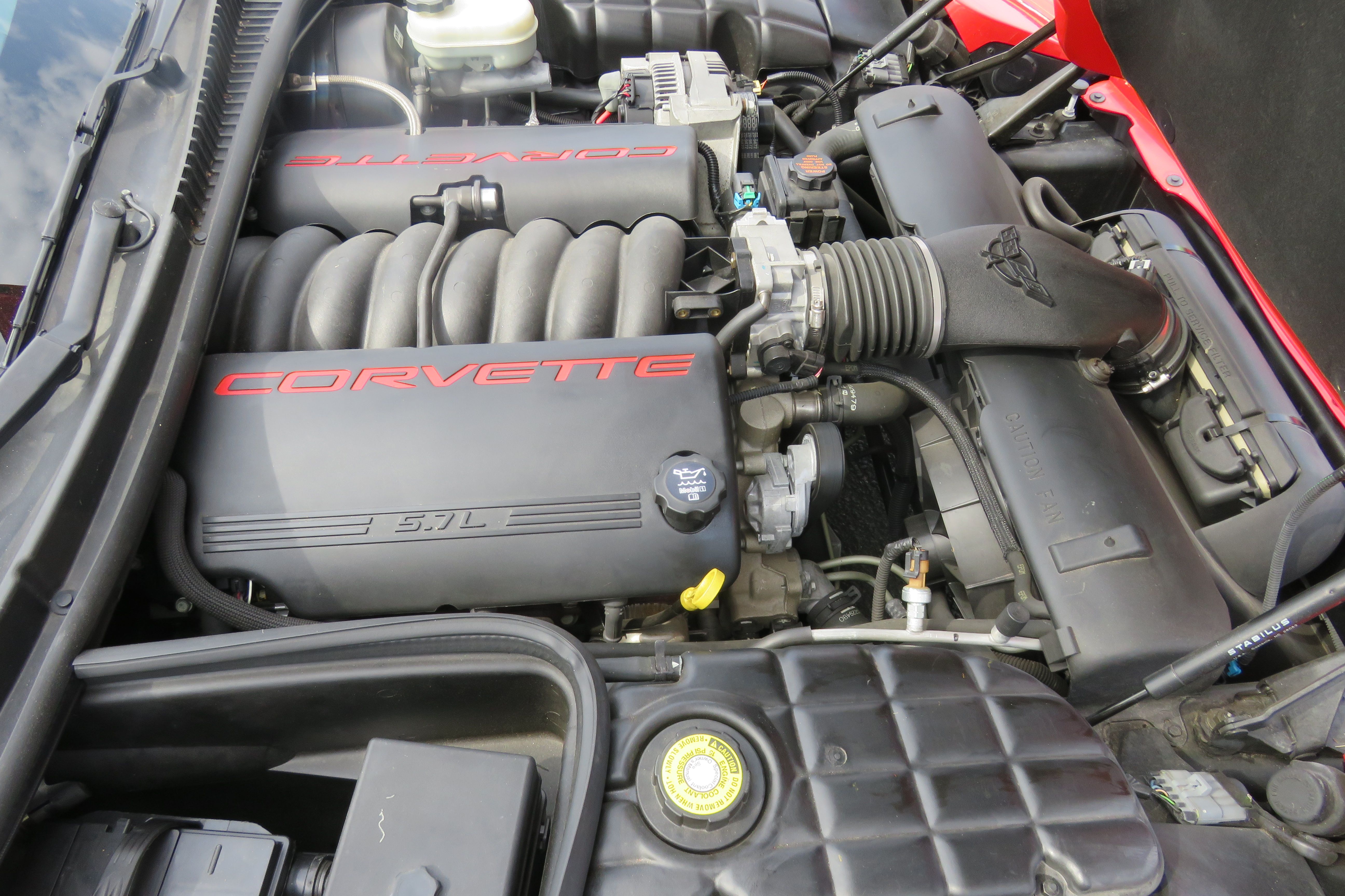 Used 2003 Chevrolet Corvette Convertible RWD image 28