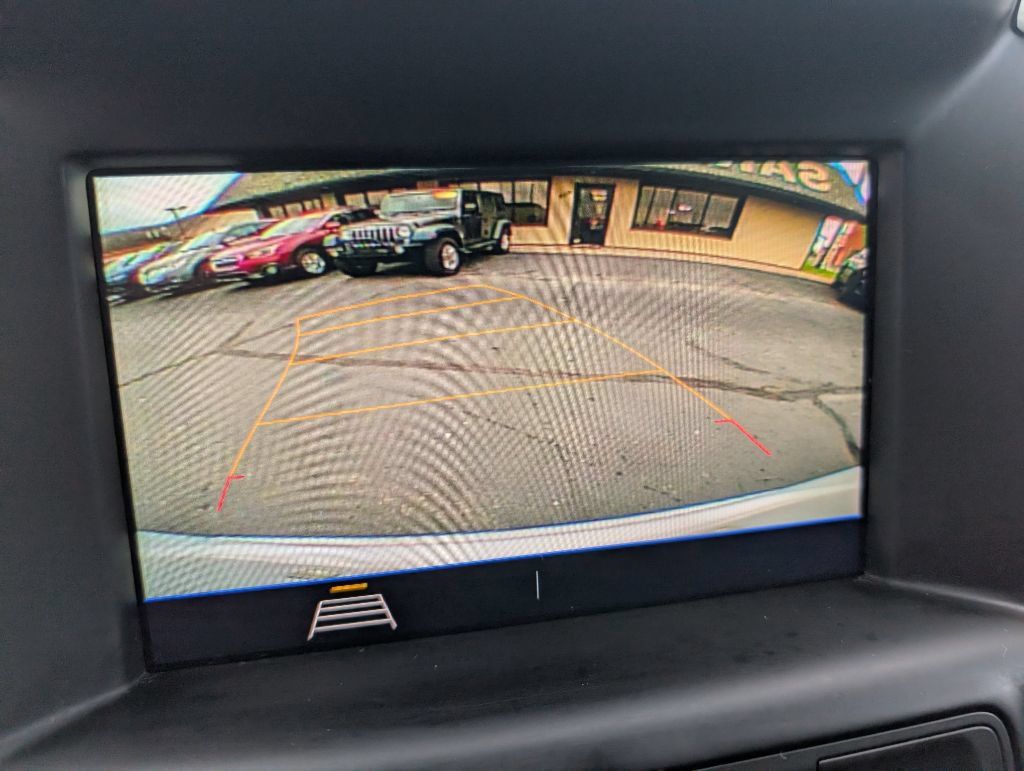 Used 2020 GMC Terrain SLE AWD/4WD image 12