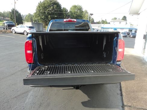 Used 2019 Chevrolet Colorado 4x4 Crew Cab LT image 15