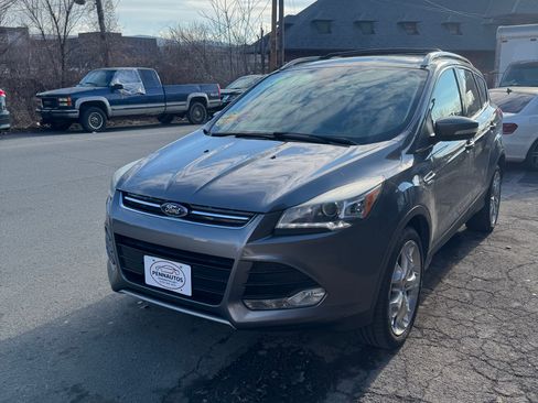 Used 2013 Ford Escape Titanium image 1