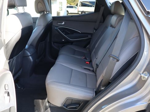 Used 2015 Hyundai Santa Fe Sport image 14