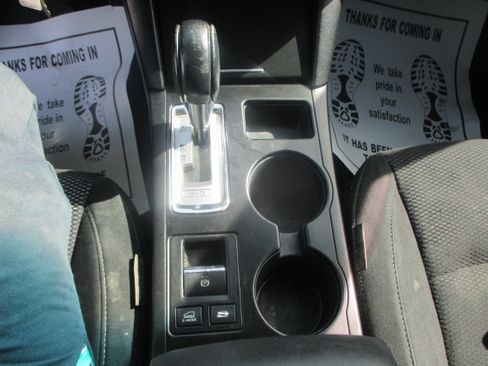 Used 2016 Subaru Outback 2.5i Premium image 5